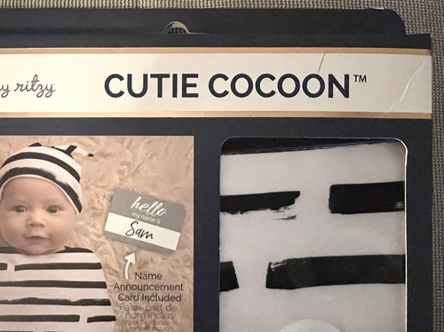 Itzy Ritzy NEW Cutie Cocoon Swaddle & Hat Set Black White Striped 0-3 Months - Afbeelding 2 van 4