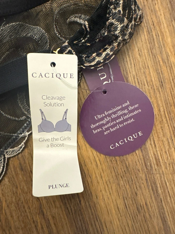 Sujetador de encaje negro Cacique 40D Tanga Panty 14/16 Conjunto de lencería de leopardo dorado Nuevo con etiquetas Foto 4 de 4