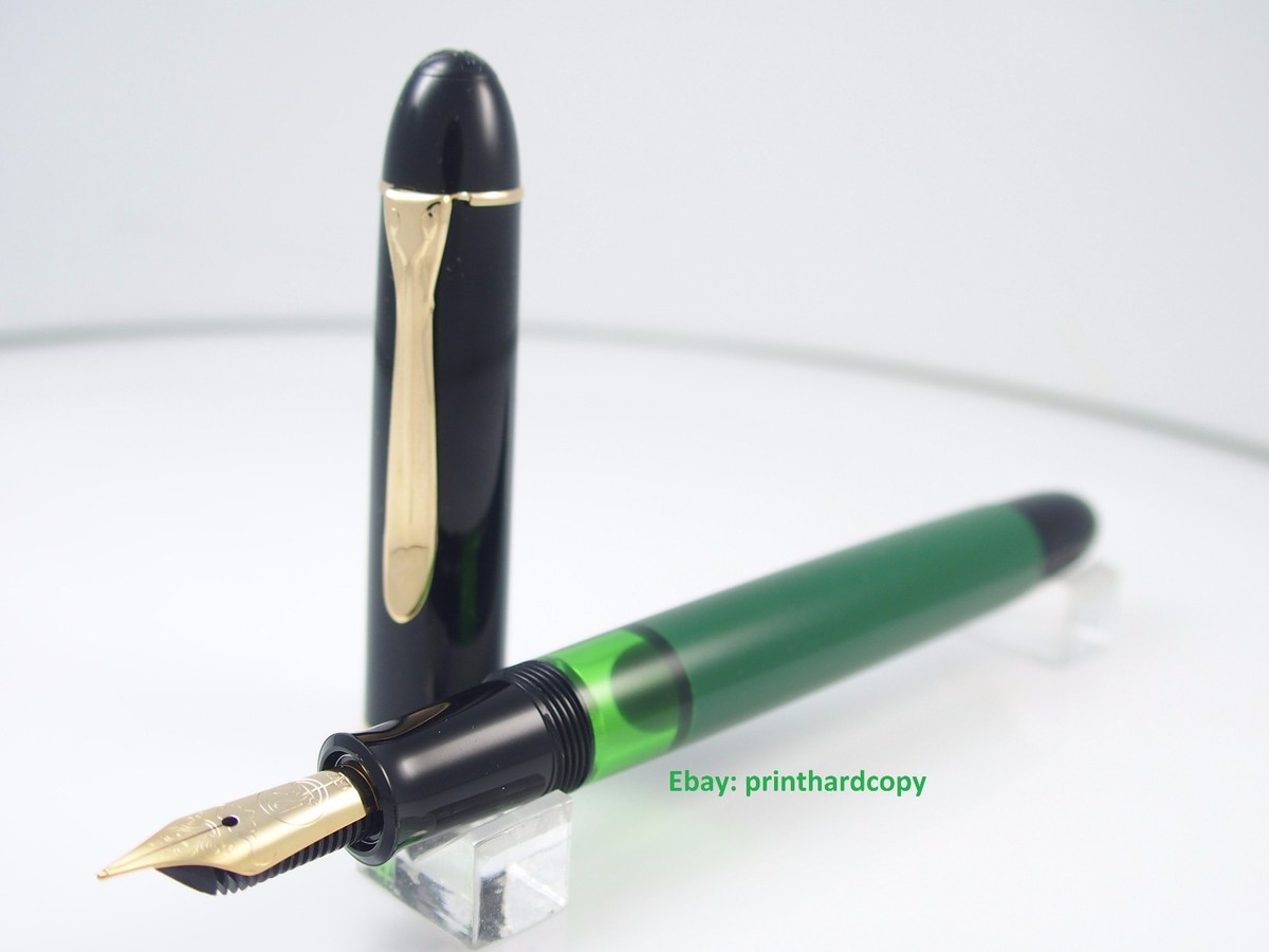 Special Edition Pelikan M120 Green Black Fountain pen Engrave Nib