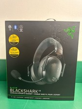 Razer - BlackShark V3 Wireless Over-the-Ear G...