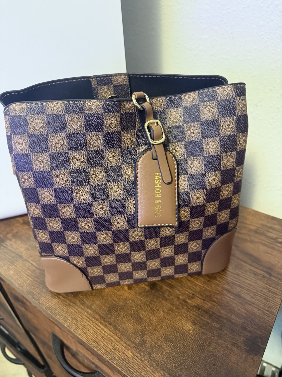 Stylish Durable Canvas Tote Bag for Everyday Use-image