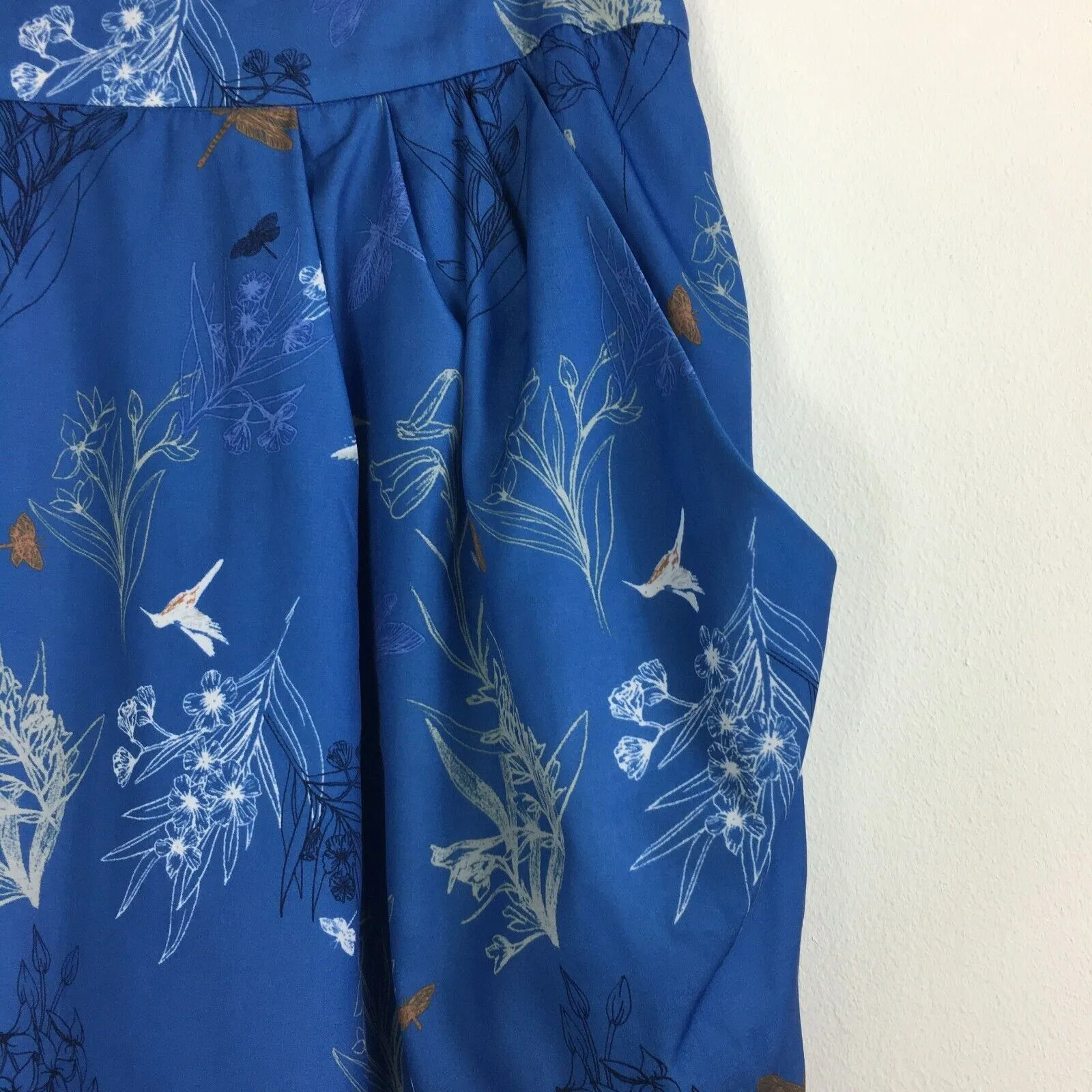 H&M Skirt 10UK Blue Floral Hummingbird Botanical Tulip Pockets 6US 36EU thumbnail 3