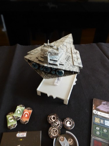 Victory Star Destroyer - Star Wars Armada (see desc) - Picture 6 of 6