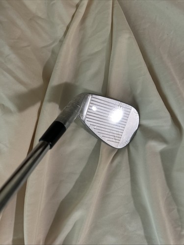 TaylorMade P770 A-Wedge w/NS PRO MODUS3 TOUR 105 STIFF - Picture 3 of 6