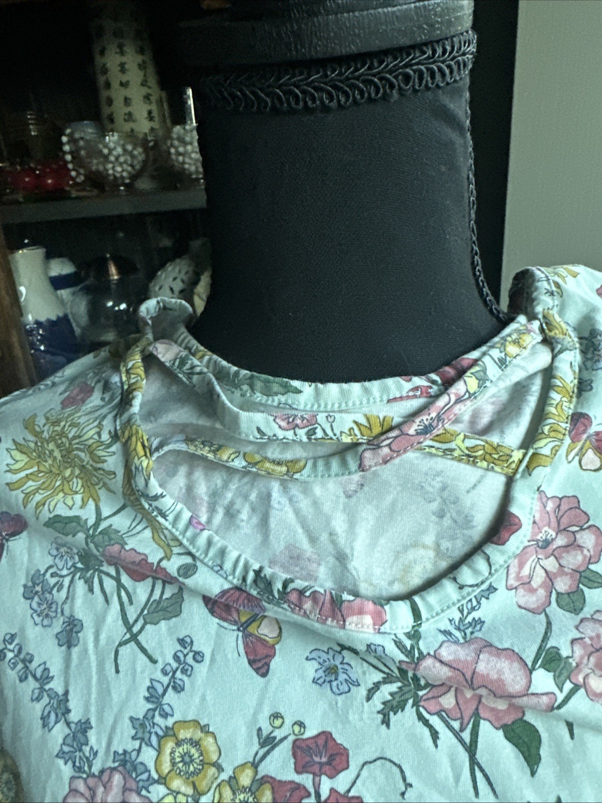 Picture 4 of 5
