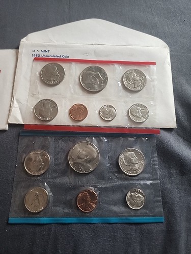 1980 & 1981 U.S. Mint Uncirculated Coin Sets 13 Coins In Each Set - Picture 2 of 5