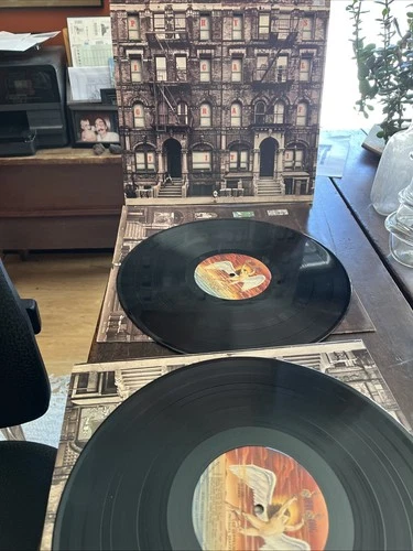 Led Zeppelin - Physical Graffiti 1975 2-LP, SS 2-200 CRM-CSC, CLUB Press,  VG+