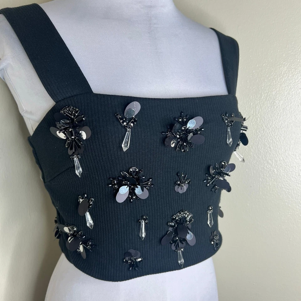Top corto J.Crew vintage adornado acanalado lentejuelas medio cuentas cuello cuadrado negro Foto 4 de 4
