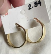 18k Saudi Gold Earrings -Quarter Size