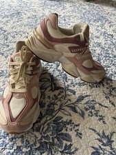New Balance 9060 GC9060FR Women s Size 7 Pink Cream Lifestyle Sneakers Shoes
