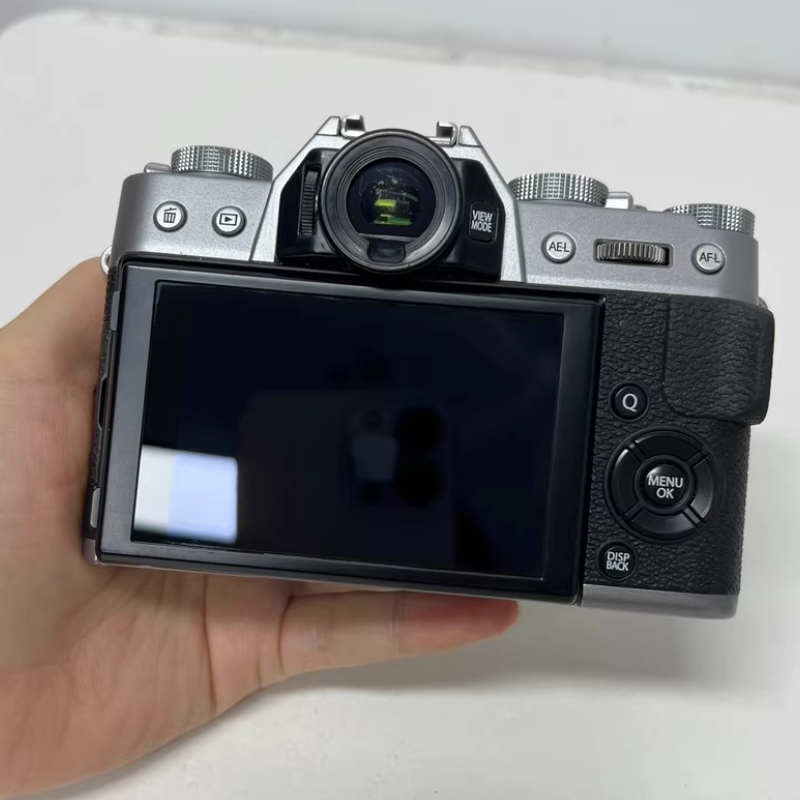 Fujifilm X-T20 Silver 24.3MP Mirrorless Digital Camera Body Only