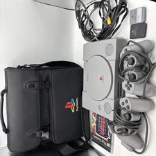 Sony PlayStation 1 PS1 SCPH-7501 Collector Grade game 2 Controllers Memory Card