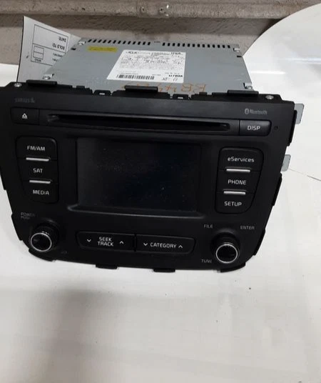 2014-2015 Kia Sorento Satellite Radio Receiver Display Assembly W/O Navigation - Изображение 2 из 4