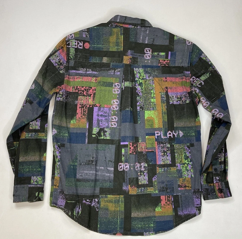 BDG Urban Outfitters Crazy Print Denim Jean Shirt Men Small Long Sleeve Pockets - Image 3 of 4