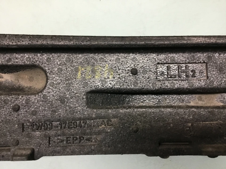 ⭐ 04-07 Jaguar XJ8 Vanden Plas Parachoques Delantero Refuerzo Amortiguador de Energía Izquierdo E Foto 3 de 4