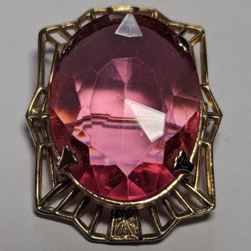 Vintage Oval Faceted Pink Glass In Openwork Gold Tone Setting Brooch Pin - Picture 4 of 19