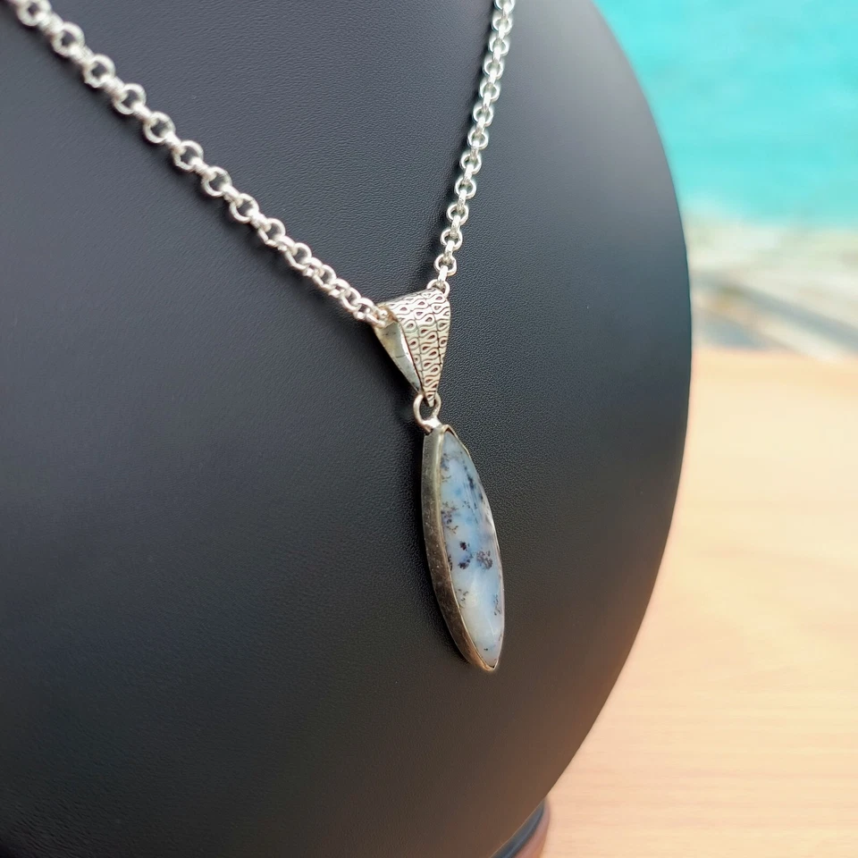 Colgante de ópalo dendrítico natural de plata de ley 925 hecho a mano joyas de piedras preciosas Foto 4 de 4