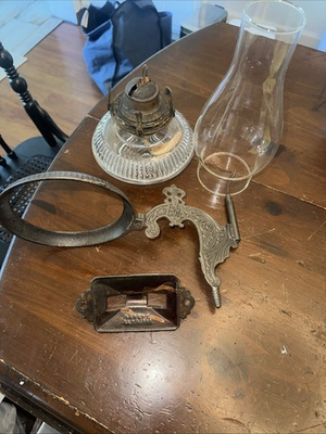 #ad Antique Queen Ann Hanging Oil Lamp W Wall Trivet Excell Cond Look At Photos #2 $189.00