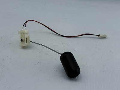 Triumph Speed Triple 1050 Kraftstoffstandsensor Tankuhr Fuel level sensor(4) 13'