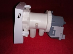 Laugenpumpe Ablaufpumpe Waschmaschine Hoover DYSM 8134 D /3 - 84 Originalteil