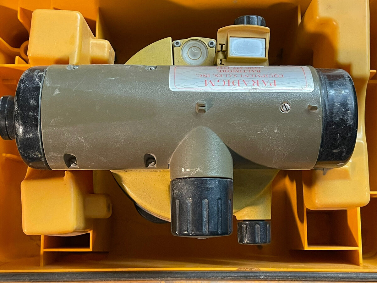 Topcon AT-G7n automatic level construction level With Case Topcon AT-G7n automatic level construction level With Case