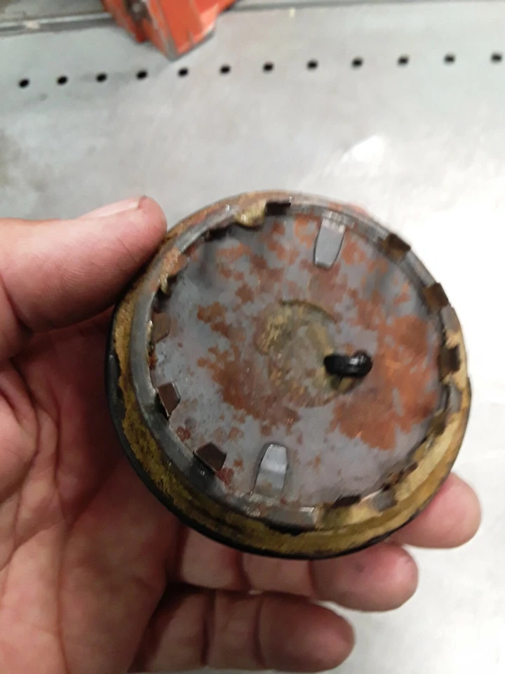 1967-1968 PLYMOUTH VIP INCLINABLE-TELESCOPIO COLUMNA DE DIRECCIÓN OEM BOCINA TAPA DODGE MOPAR Foto 3 de 4