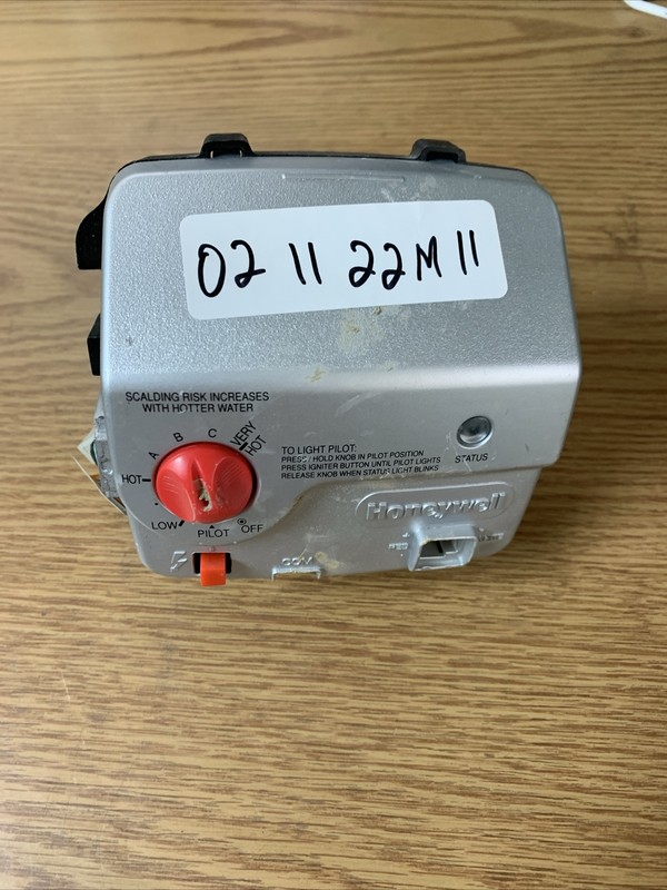 Honeywell Water Heater Control Gas Valve WV8840A1000 See Pics Untested