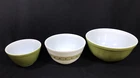Vtg Set of 3 Pyrex Verde Avocado Green Square Flowers Mixing Bowls 401 402 403
