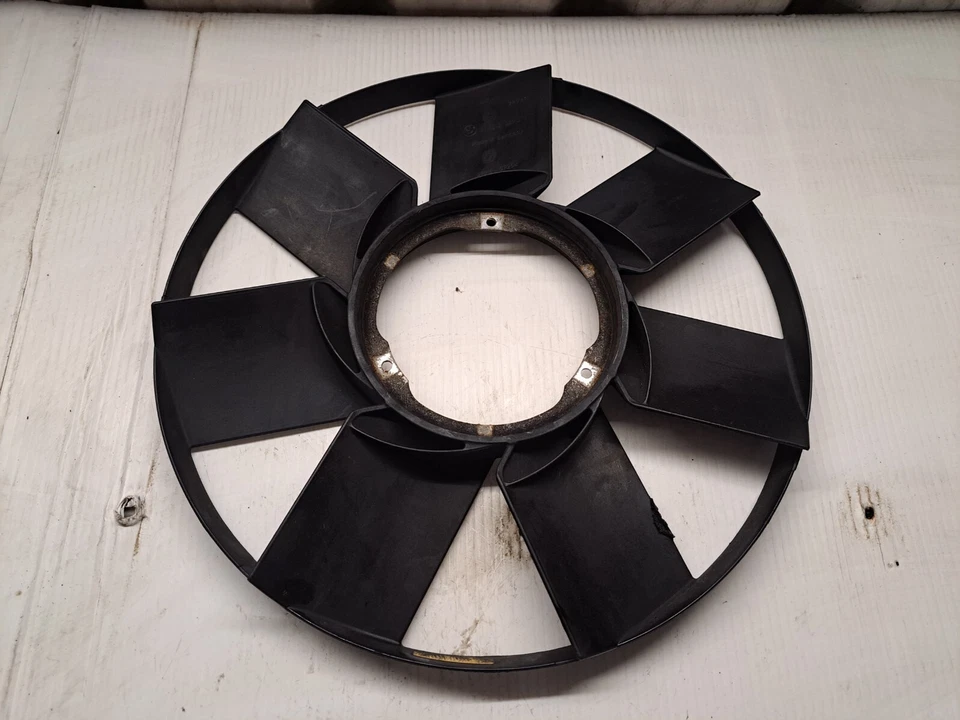 BMW E53 X5 (2005) 3.0d automático - Ventilador de refrigeración - 7789257, 2249373 **BMW Pieza OEM** Foto 3 de 4