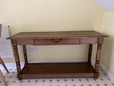 Vintage Solid Wood Console Table / Hall Table with Lower Shelf