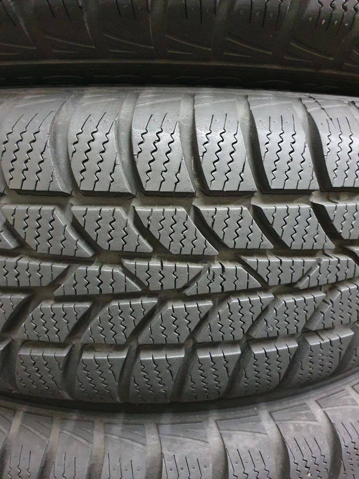 4x Winterreifen 165/65R14 79T Hankook 34 Opel Karl  4x 7-7,5mm RDKSensoren  - Bild 4 von 4
