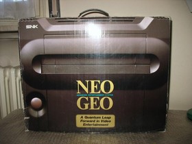 BOXED NEO GEO AES CONSOLE JAP+SAMURAI 1, 2, FATAL FURY SPECIAL