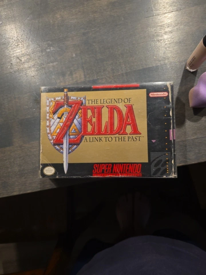 The Legend of Zelda: A Link to the Past (Nintendo SNES, 1992) Complete CIB - Image 2 of 2