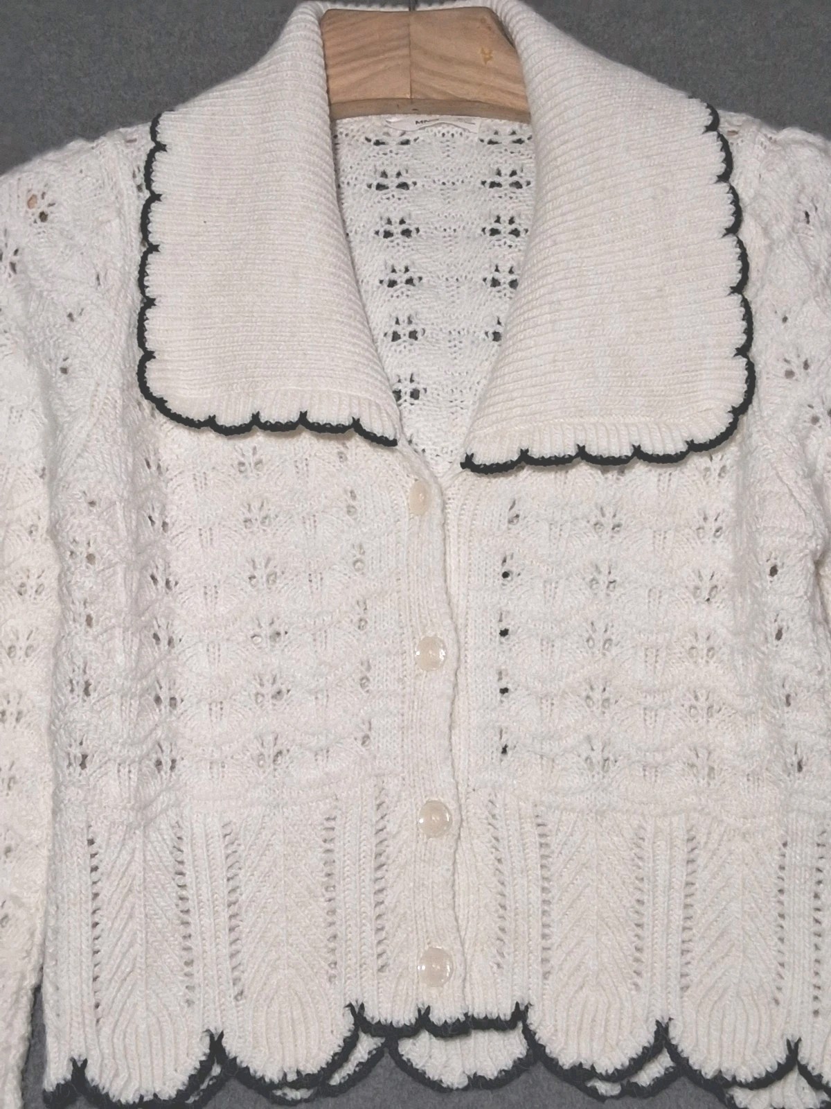 MANGO Women's Natural Scallop Trim Collar Cardigan Size Small Ivory MNG Preppy thumbnail 4