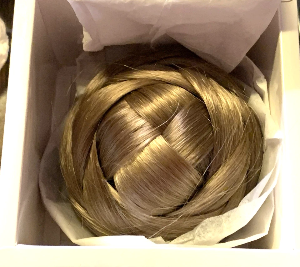 Cão trançado Formal Affairs por EasiHair 14/24 - Soda Cherish Weddings - Imagem 3 de 4