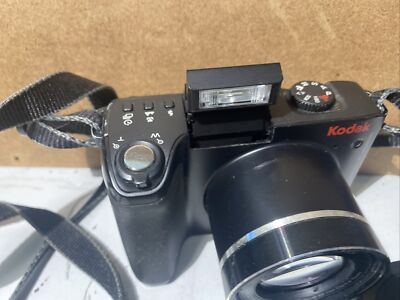 Kodak EasyShare ZD8612 IS 8.1 MP 12x Optical Zoom Digital Camera