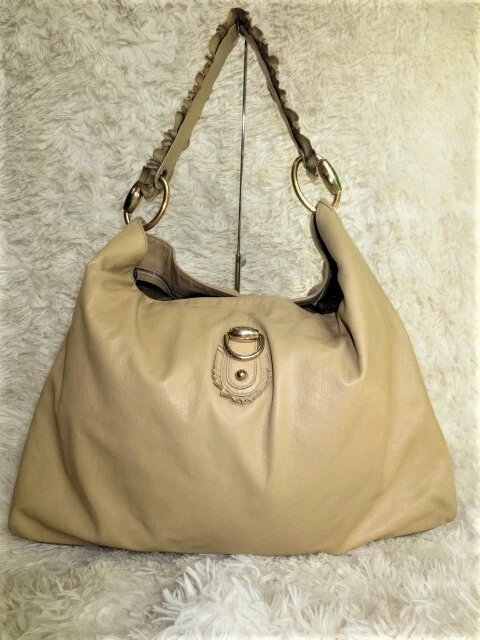 Gucci hotsell purse large