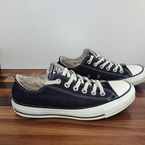 black converse trainers size 5