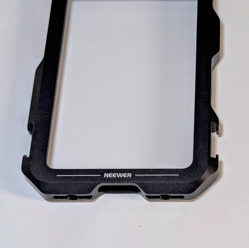 NEEWER PA08 Pixel 8 Pro Phone Cage, 67mm Filter/Lens Adapter, Filters, 60mm lens - Photo 8 sur 17