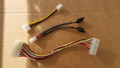 Netzteil Mainboard Kabel 24-Pin Verlängerung : Y Molex 2x Sata : Molex 4-Pin 12V