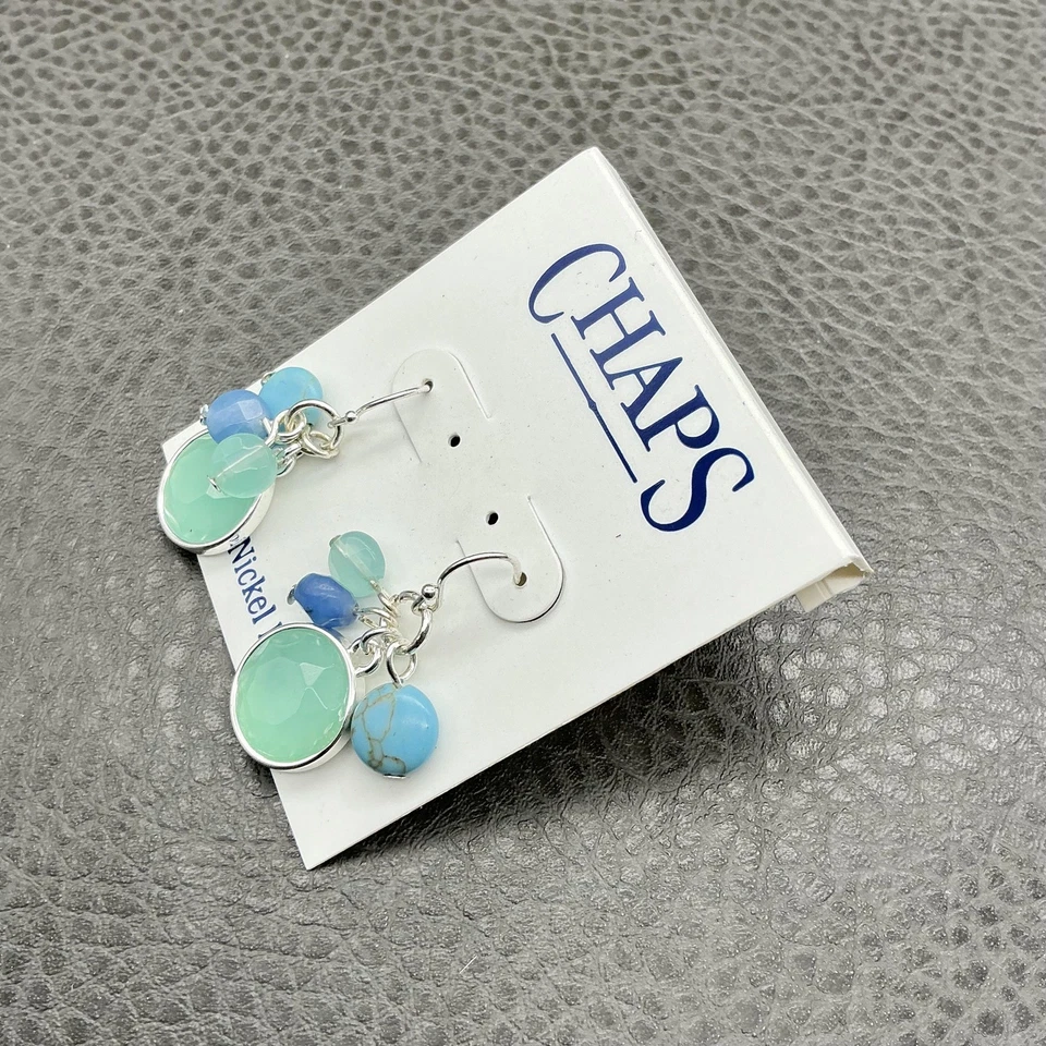 Pendientes colgantes Chaps sin níquel azul aguamarina menta racimo de cuentas para mujer perforados Foto 3 de 4