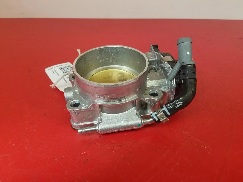 Jaguar F Type 2019 3,0 L gasolina AJ126 (306 hp) 335,20 hp carrocería del acelerador C2Z18616 Foto 4 de 4