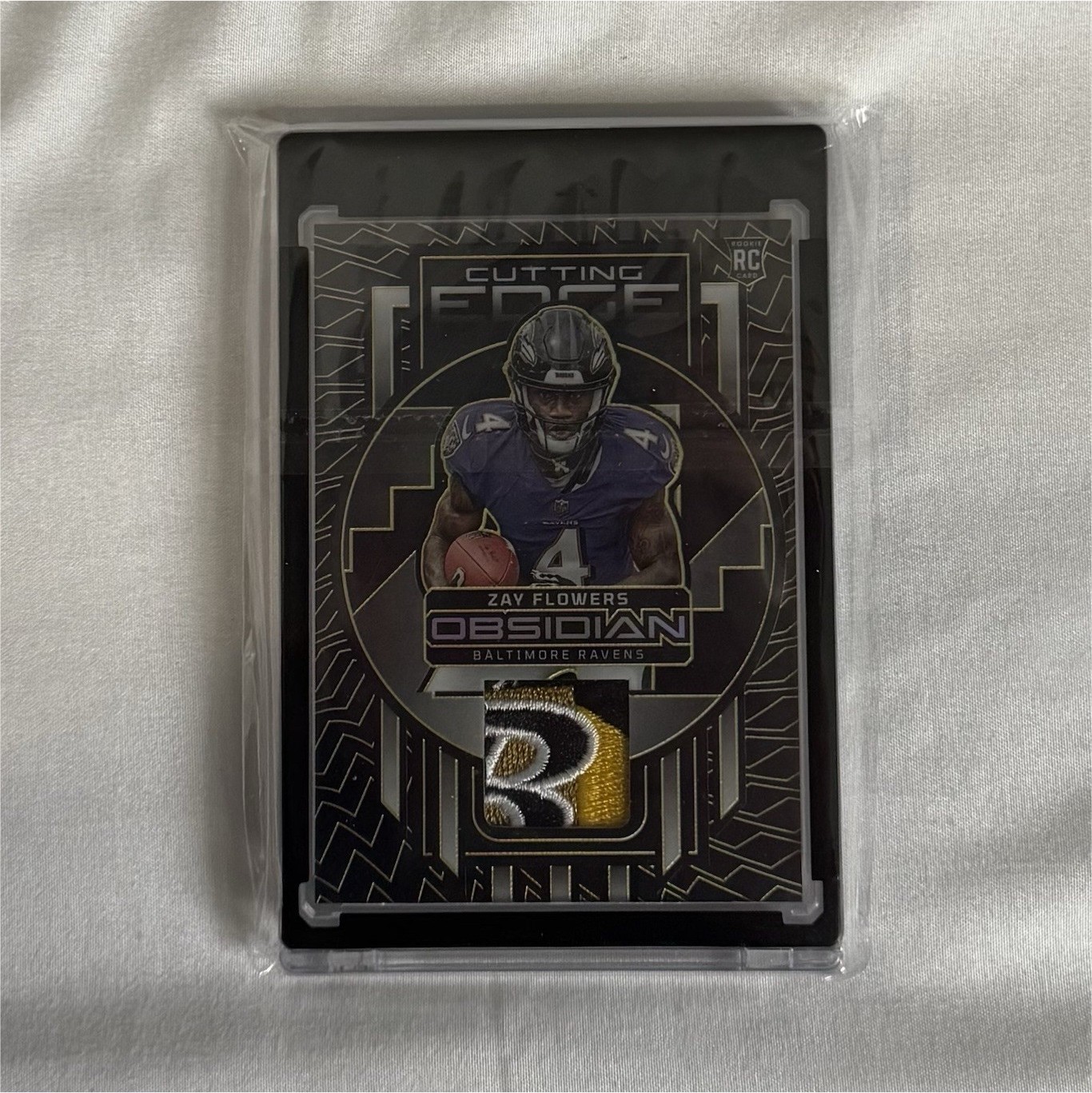 2023 Panini Obsidian Cutting Edge Electric Etch Yellow /10 RC Zay Flowers Ravens