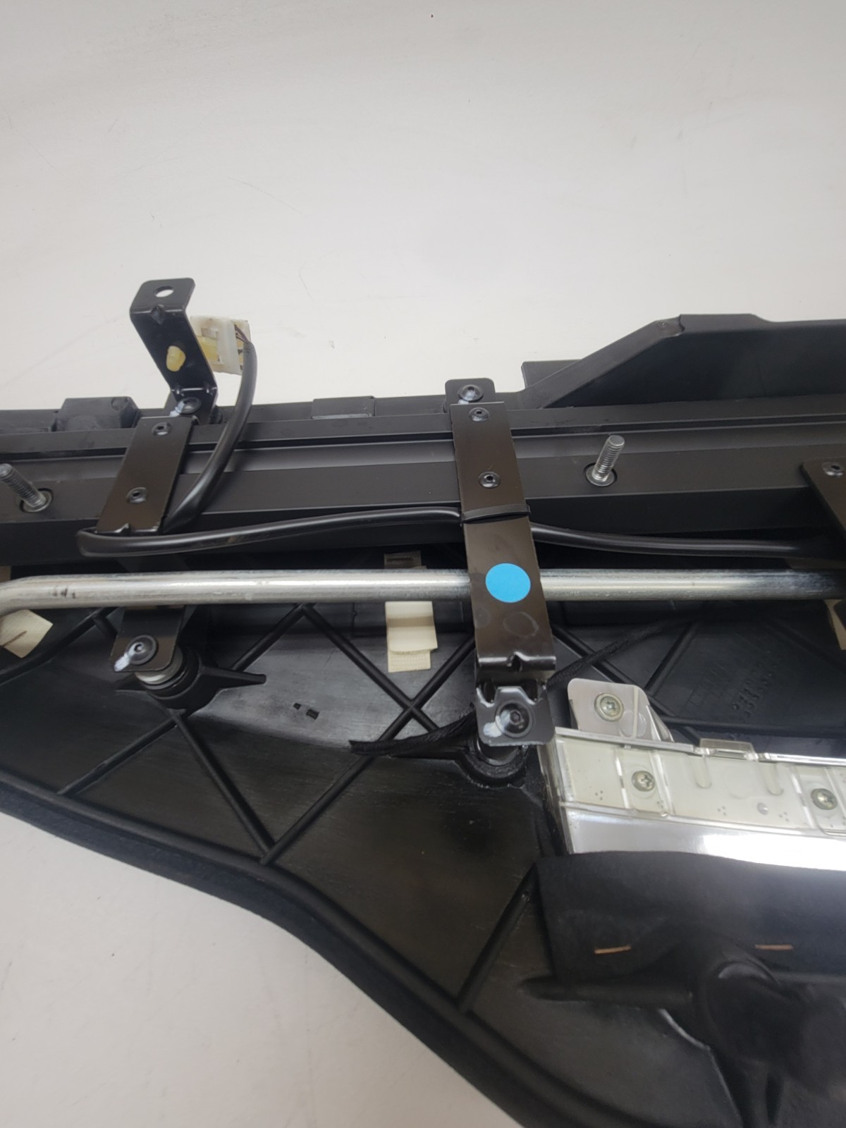 2014 - 2017 MASERATI GHIBLI S Q4 REAR PARCEL SHELF TRIM UNDER WINDOW PANEL OEM