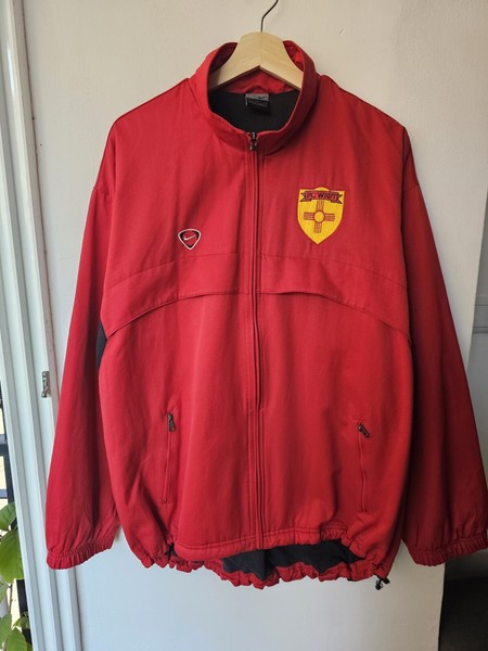 Chaqueta Nike Fc West