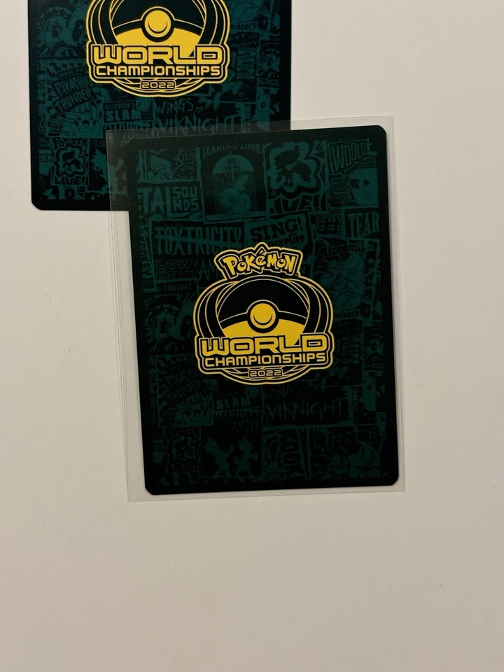 Hisuian Decidueye V 083/189 2022 World Championships Astral Radiance Variant E - Image 2 of 2