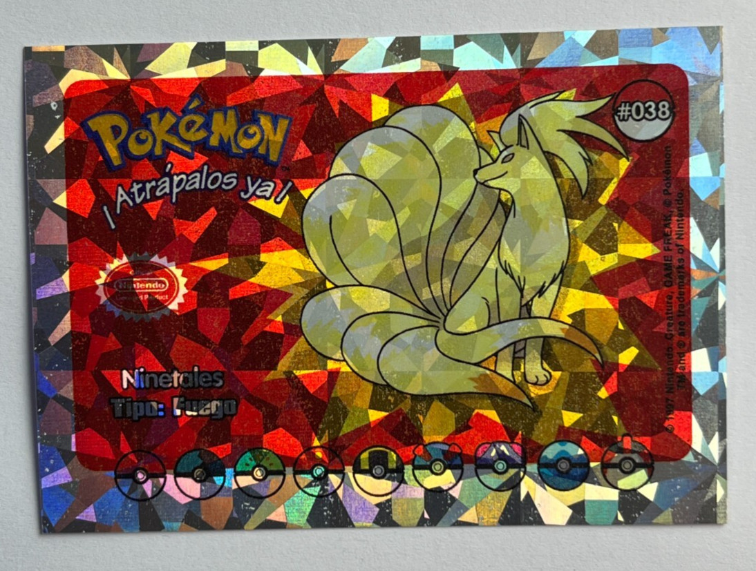 2025 POKEMON Who´s That Card #038 NINETALES Kanto Peru Foil Cracked Ice Holo