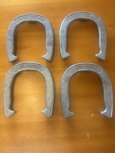 Vintage Set of 4 Double Ringer Diamond Duluth Pitching Horseshoes 2.5 Lbs
