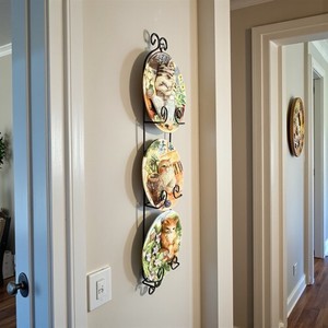 KAHLA Vintage 3D Cat Kitten Embossed Collector Plates Set of 3 w/ Rack