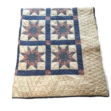 Large Vintage Star Pattern Quilt  Beautiful Design Hand Stitched 98  X 76  